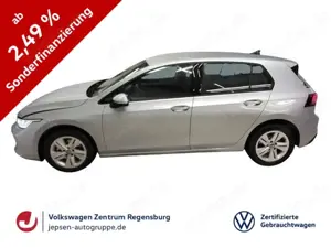 Volkswagen Golf Life 1.5 TSI ACC KlimaA LED LM PDC SHZ