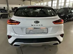 Kia XCeed Spirit Plug-in Hybrid ACC 4xShz Kam Nav CP Bild 4