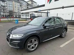 Audi Q5 2.0 TDI quattro (clean diesel) S tronic Bild 2