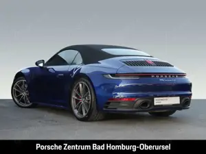 Porsche 992 911 Carrera 4S Cabrio Clubleder Sportabgas Bild 2