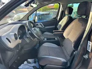 Peugeot Partner Tepee Tendance Bild 5