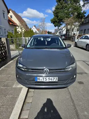 Volkswagen Polo 1.0 Comfortline