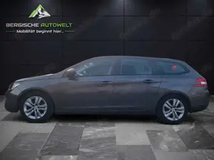 Peugeot 308 SW 1.2 131PS/NAVI/PANO/KLIMA/TEMP/SHZ/CAM/BT Bild 4