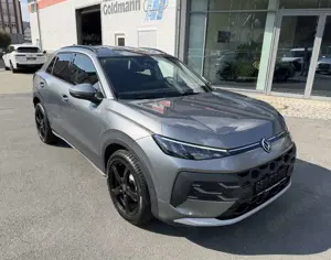 Volkswagen T-Roc T-Roc 1.5 eTSI 150PS DSG Life AHK 5J.Garantie Kam.