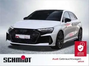 Audi RS3 Sportback 280km/h Pano Sportabgas SONOS ACC Mat...