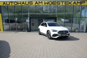 Mercedes-Benz GLA 200 *AMG*360°*AHK*MEMORY*DISTRONIC*MULTIBEAM*NIGHT*