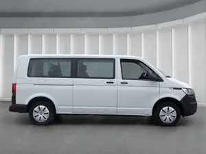 Volkswagen T6.1 Kombi LR 9-Sitzer 2.0TDI*AHK Klima Bluetoo Bild 3