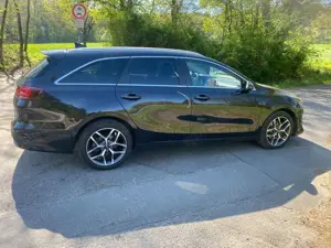 Kia Ceed SW / cee'd SW Ceed SW 1.5 T-GDI DCT7 OPF Platinum