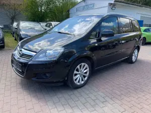 Opel Zafira B Family Plus *Xenon*Navi*SHZ*PDC*