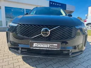 Volvo XC90 T8 AWD Plug-in Hybrid Ultra Dark Bild 4