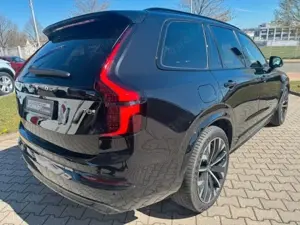 Volvo XC90 T8 AWD Plug-in Hybrid Ultra Dark Bild 2