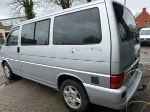 Volkswagen T4 Multivan T4/MULTIVAN/CARAVELLE TDI Atlantis/ Wohnmobil Bild 4
