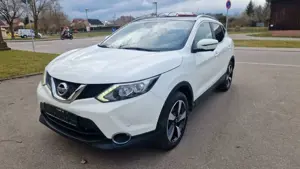 Nissan Qashqai Tekna 1.2 Liter*Panorama*Navi*Kamera*TÜV