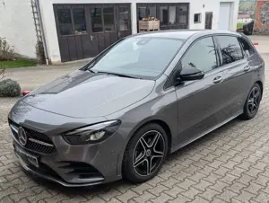 Mercedes-Benz B 200 B 200 D 8G-DCT AMG Line AHK
