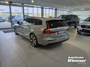 Volvo V60 B4 B DKG Core Business + Winter uvm. Bluetooth Bild 4