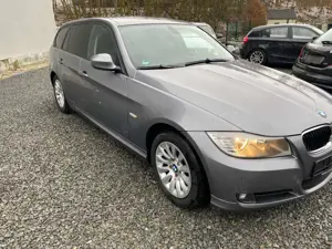 BMW 320 320d