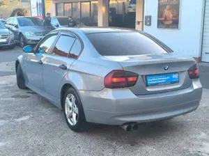 BMW 320 320i Bild 5