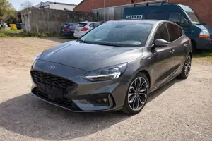 Ford Focus 1.0 EcoBoost Start-Stopp-System ST-LINE