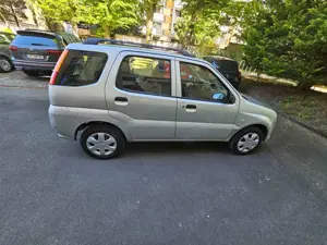 Suzuki Ignis Ignis 1.3 Classic Bild 2