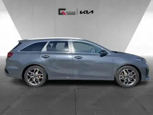 Kia Ceed / cee'd Sportswagon GT Line 1.4T 140PS/Sitzheizung/Klima/N Bild 5
