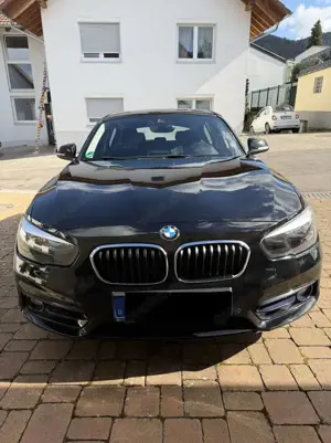 BMW 118 118 i Sport Line