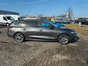 Ford Focus Turnier ST-Line X