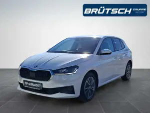 Skoda Fabia 1.0 TSI Tour DSG KLIMA / NAVI / KAMERA / SITZHEIZU