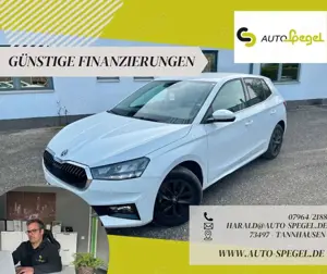 Skoda Fabia Selection LED Garantie CarPlay Klima PDC