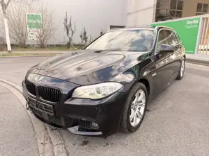 BMW 530 d M Paket Panorama Bi Xenon Navi