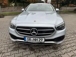 Mercedes-Benz E 220 E 220 d 4Matic T 9G-TRONIC Avantgarde