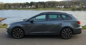SEAT Leon Cupra 300 4Drive TÜV 4/2028