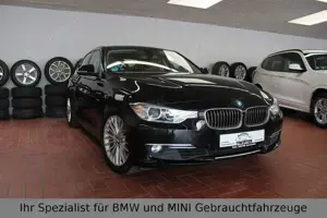 BMW 320 i Luxury Line*Automatik*Vollleder