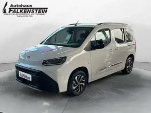 Toyota Proace City Verso 1.5 D-4D L1 Aut Team Deutschland