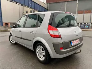 Renault Scenic II 1.6 16V Dynamique/Automatik Bild 2