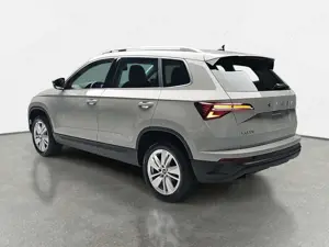 Skoda Karoq KAROQ 1.5 TSI DSG SELECTION LED ACC AHK Bild 5