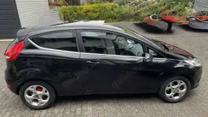 Ford Fiesta 1.25 Titanium Bild 3