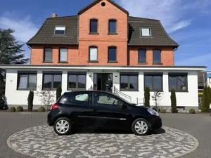 Renault Clio Collection KLIMA PDC 4-TÜREN ZAHNRIEMEN NEU