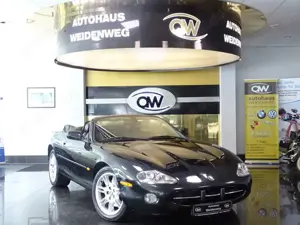 Jaguar XK8 Cabriolet 4.0 V8 DeutschesFhzg erst 114909KM