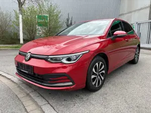 Volkswagen Golf VIII Lim. Active*Navi*SHZ*Tempomat*TÜVNEU*
