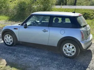 MINI One Bild 3