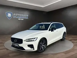 Volvo V60 T6 AWD R Design Expression Plug-In Hybrid Klima