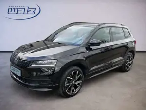 Skoda Karoq Sportline 4x4 2.0 TDI+1.HAND+PANO+AHK+ACC+uvm