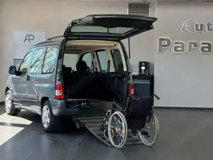 Citroen Berlingo Multispace Rollstuhlgerecht-Rampe
