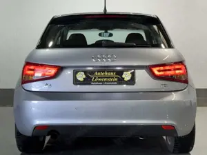 Audi A1 attraction*2.HAND*KERAMIKVERSIEGELUNG*S-HEFT* Bild 5