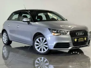 Audi A1 attraction*2.HAND*KERAMIKVERSIEGELUNG*S-HEFT* Bild 2