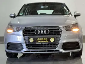 Audi A1 attraction*2.HAND*KERAMIKVERSIEGELUNG*S-HEFT* Bild 4