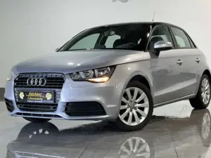 Audi A1 attraction*2.HAND*KERAMIKVERSIEGELUNG*S-HEFT* Bild 3