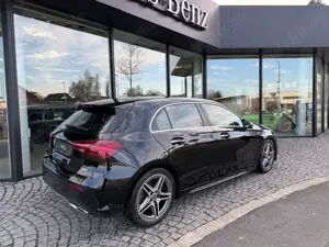 Mercedes-Benz A 200 AMG, LED, Distro., AHK, Keyless, Ambiente Bild 5