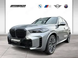 BMW X5 xDrive50e M Sport PRO 22" AHK Iconic Glow Pano ACC