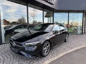 Mercedes-Benz A 200 AMG, LED, Distro., AHK, Keyless, Ambiente Bild 3